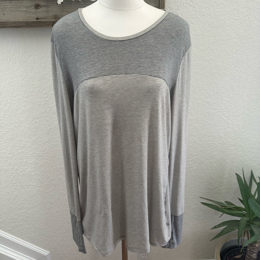 Toad&Co Swifty Tunic Women's Gray Striped‎ Long Sleeve ladies large